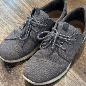 Gray Casual Toms Shoes